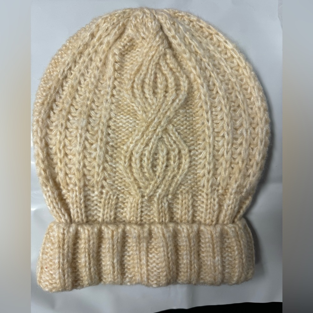 FREE People Harlow Cable-knit Cream Beanie Hat Retail $35 - Picture 6 of 6